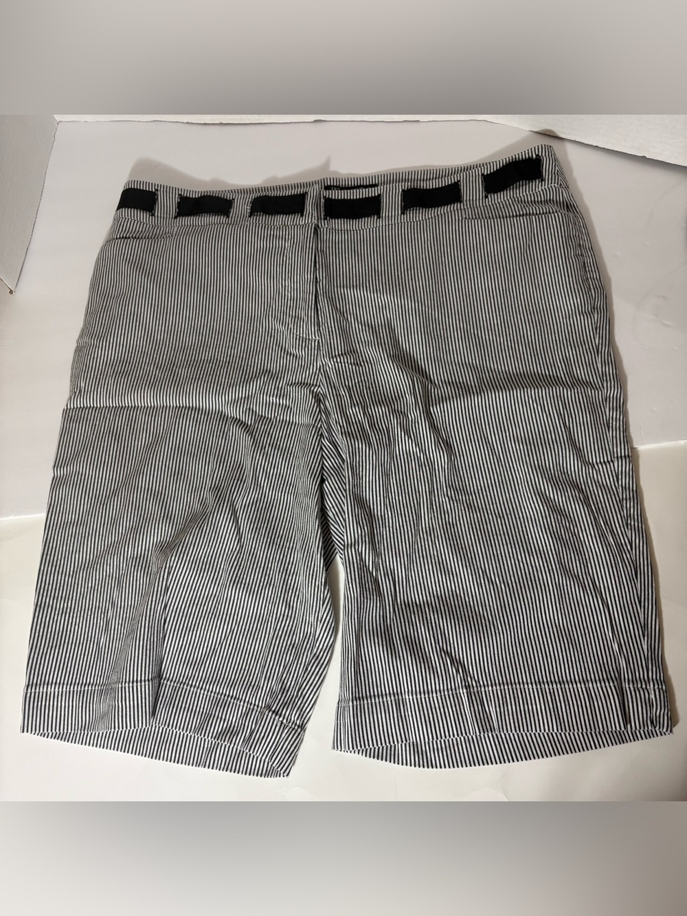 INC International Concepts Black and White Striped Women’s Shorts size 16